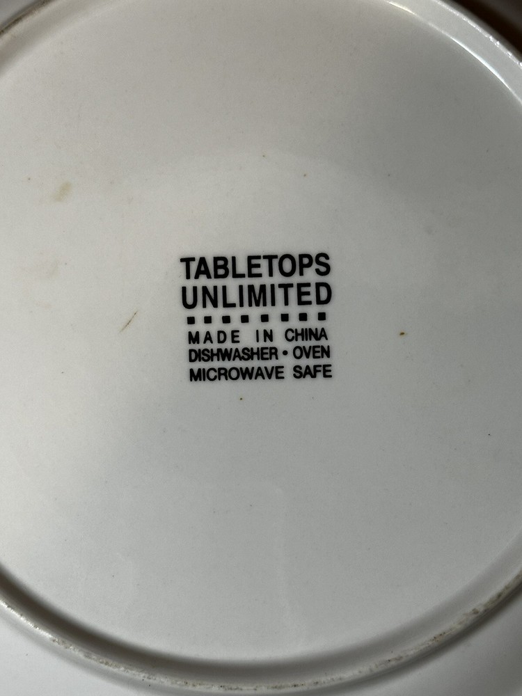 Tabletops Unlimited Christmas Dinnerware With Holly Design