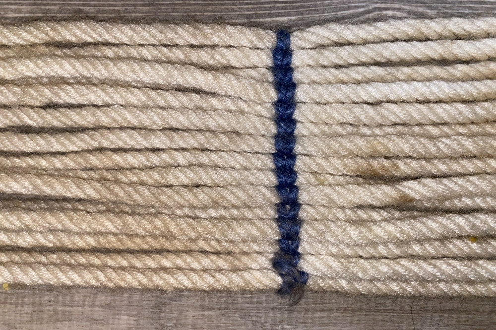 2 ROPE CINCHES 28'' & 26''