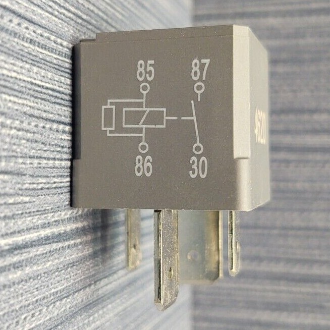 HELLA 4RA933332-531 relay