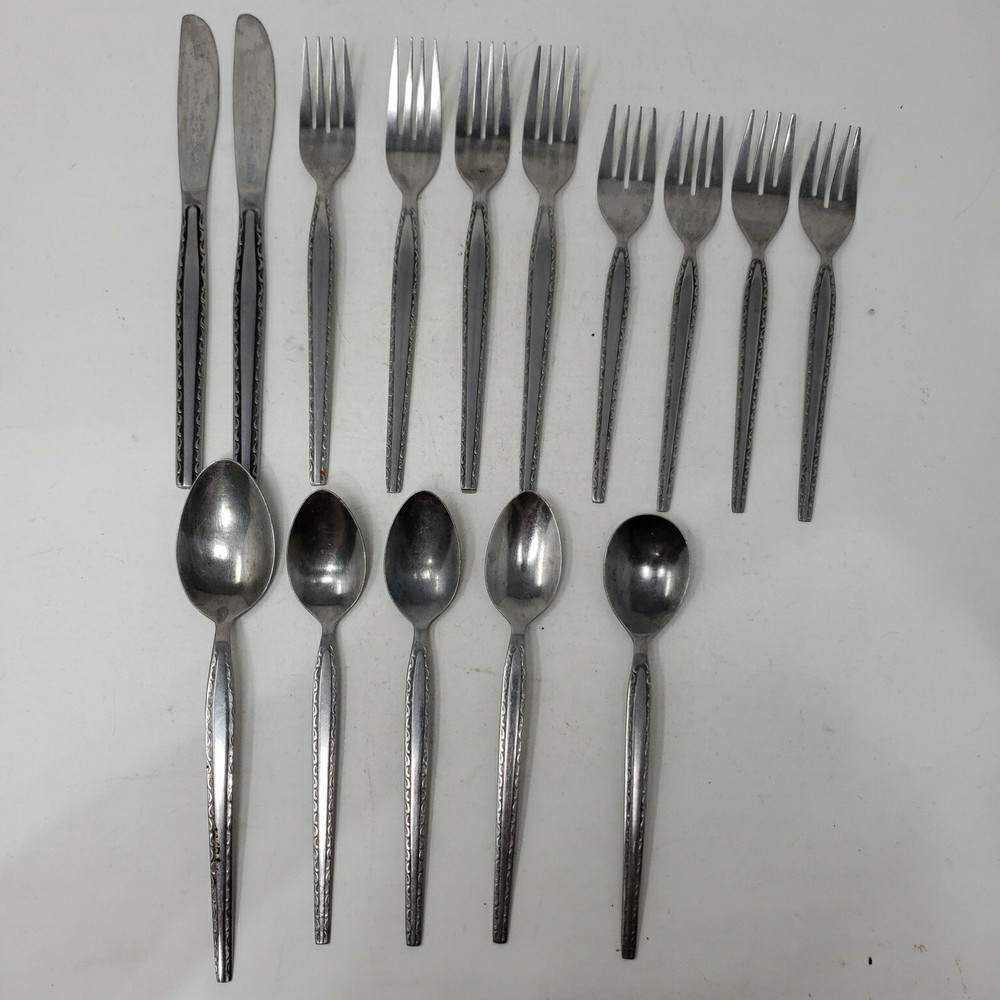 Rogers Stainless ENSENADA Korea Flatware Silverware Scroll Black Accent MCM 15pc