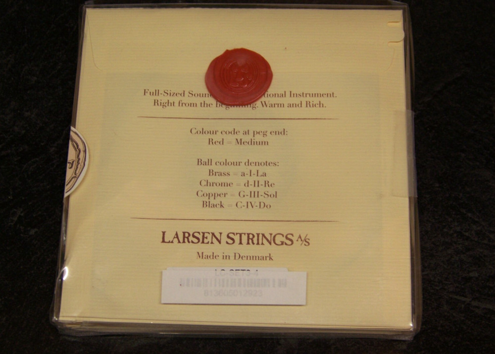 Larsen Strings 3/4 Cello String Set Medium Tension