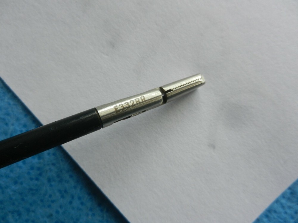 EndoPlus Surgical Laparoscopic 5mm X 33cm Grasping Forceps E332RR