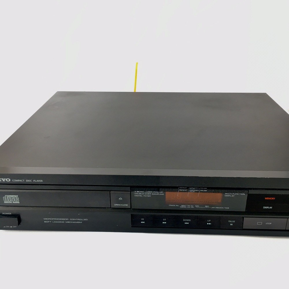 Onkyo DX-130 Compact Disc Player - Sold As Is - Read Description -