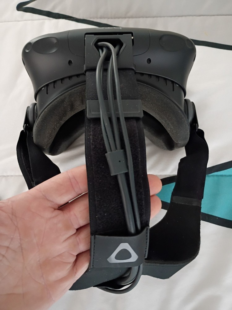 HTC Vive 1.0 SteamVR System | Full Kit