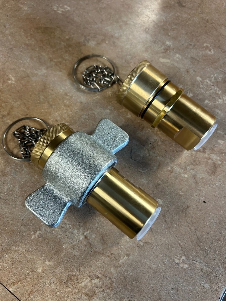 1" NPT (WET LINE) Wing Nut Hydraulic Coupler / Coupling Set WITH CAP & PLUG!