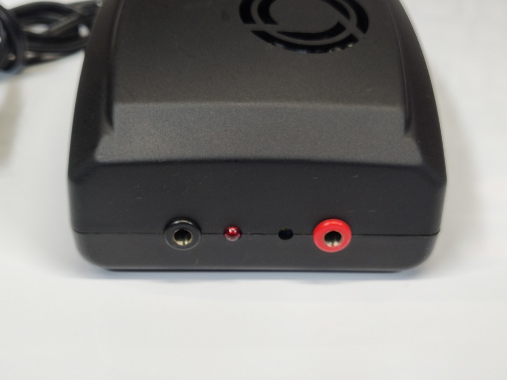 12 Volt 10 Amp DC Dynamite DYN4055 Power Supply with Overload Protection