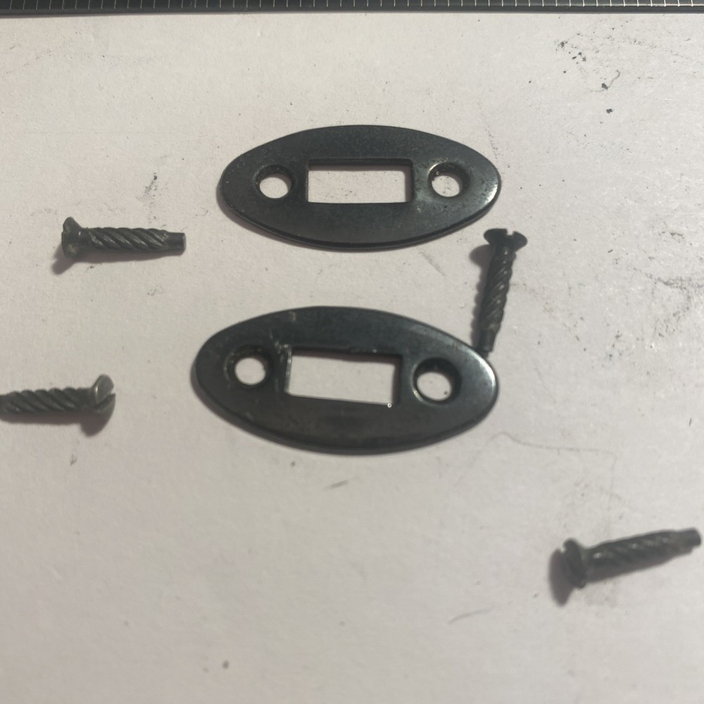 Thompson Center White Mountain Muzzleloader Wedge Plates And Screws.
