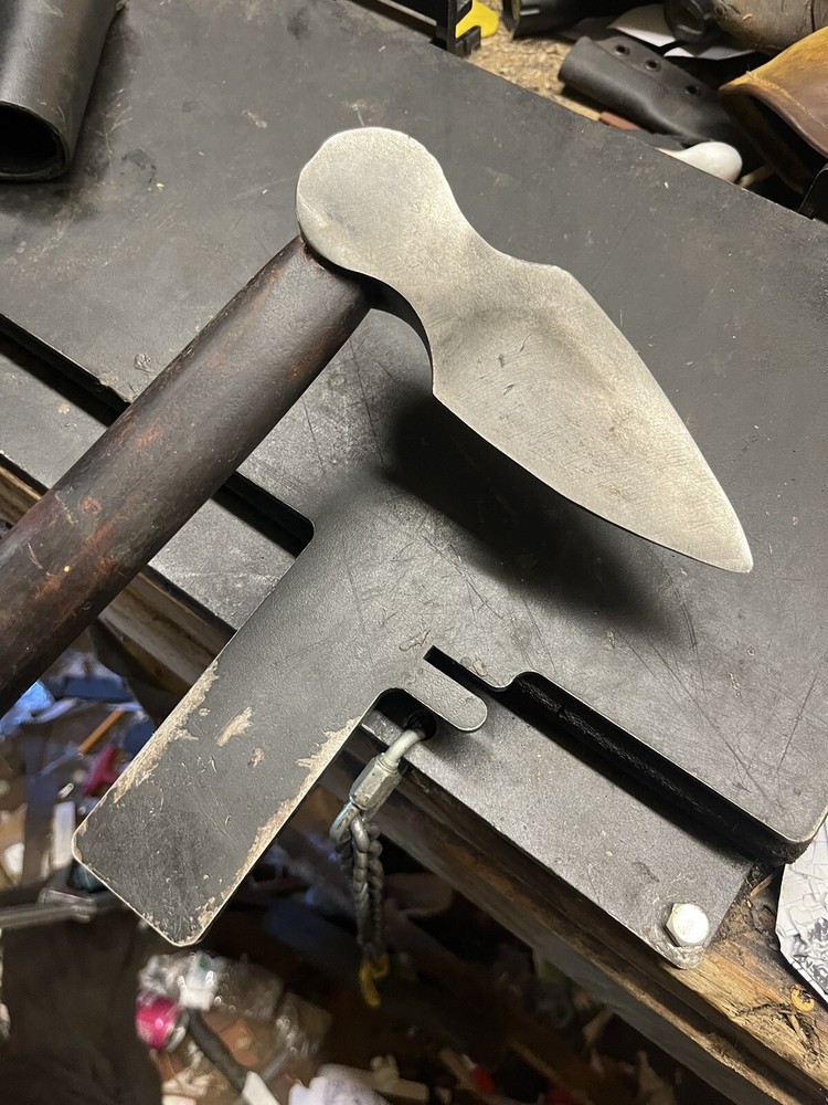 Spontoon Tomahawk with quickdraw Carrier