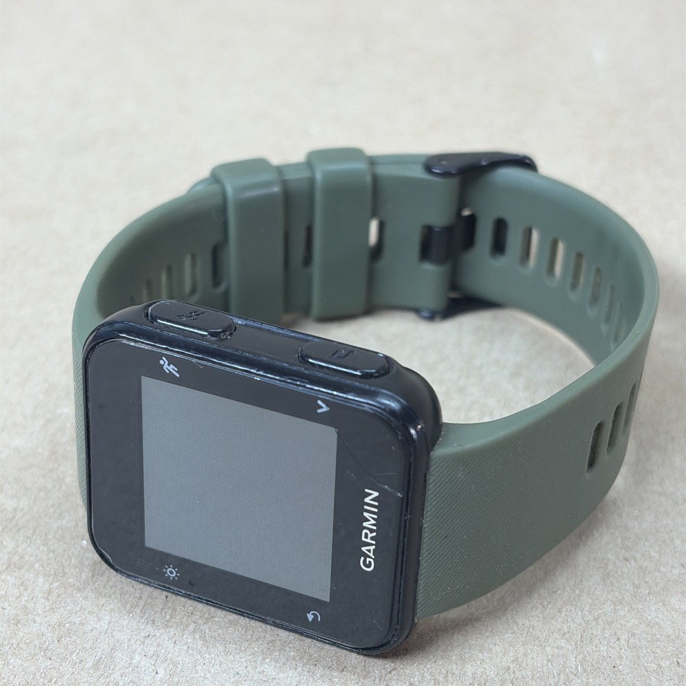 Garmin Forerunner 35 GPS Smartwatch Activity Tracker Green Untested No Charger