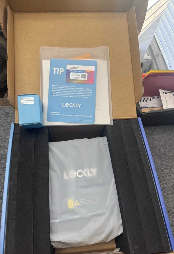 Lockly Smart Safe PGV528WMB