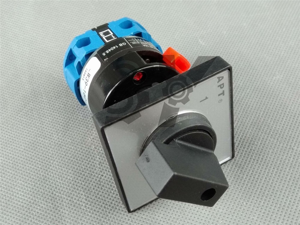 New Single-hole change-over switch with installed panel LW39-16C-90B-11/1