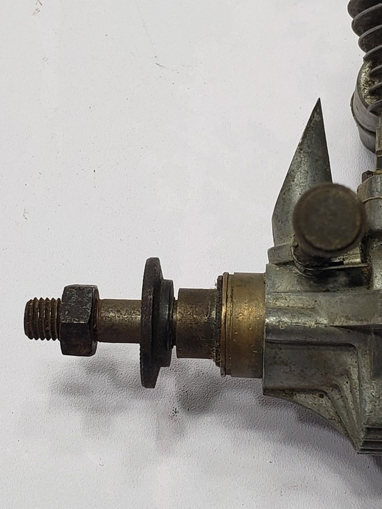 Vintage Anderson Spitfire 6100 Series Ignition/Spark Model Plane Engine