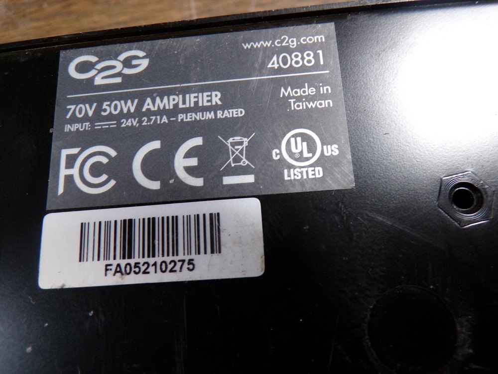 C2G 40881 AUDIO AMPLIFIER
