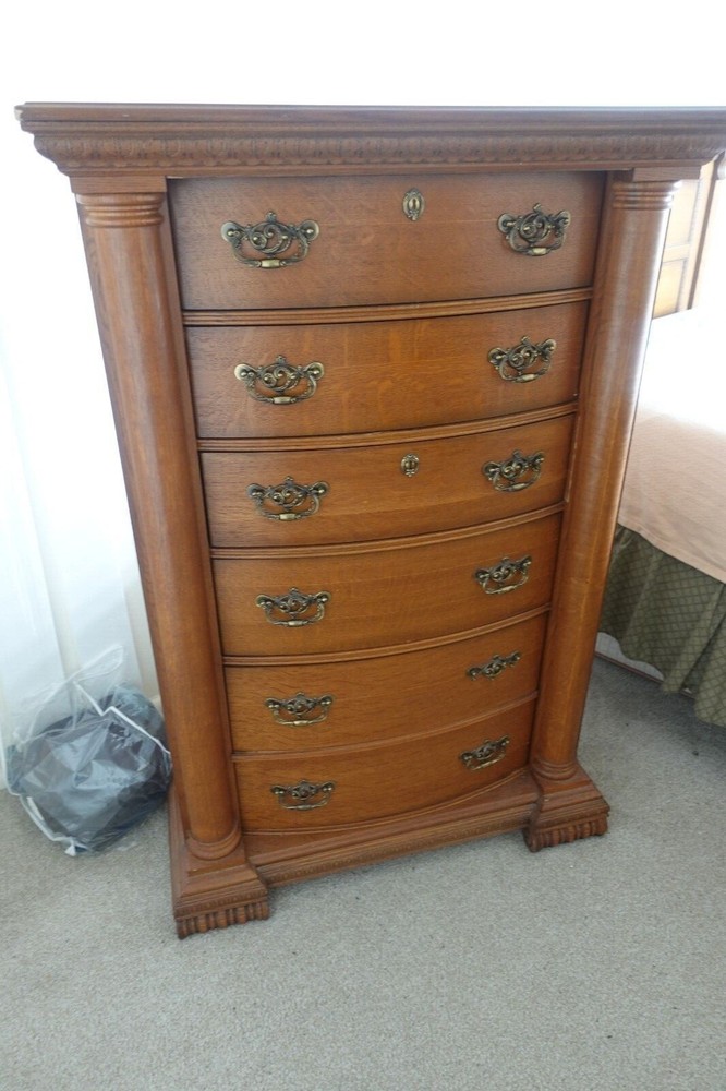 Queen 5 piece Pulaski bedroom set