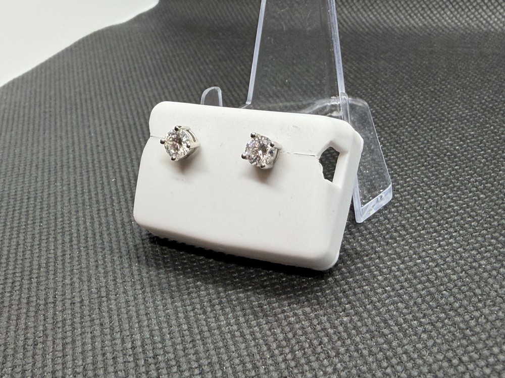 Solid 925 Sterling Silver Moissanite Stud Earrings 1.0ctw