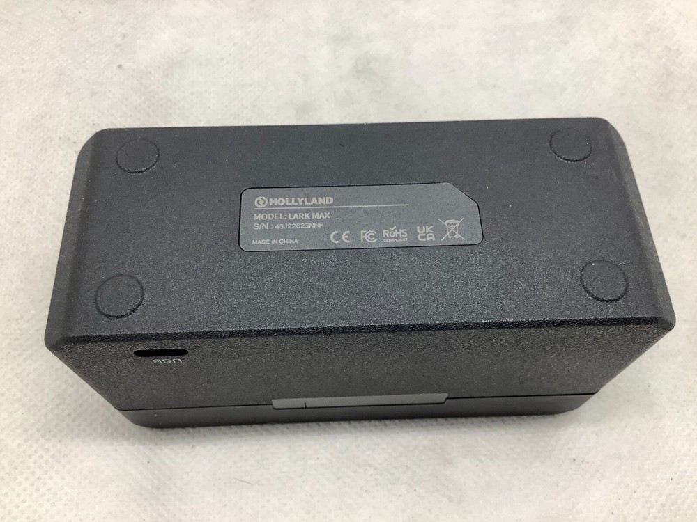 Hollyland Lark Max Wireless Lavalier Microphone System (Duo) DSLR/iPhone/Android