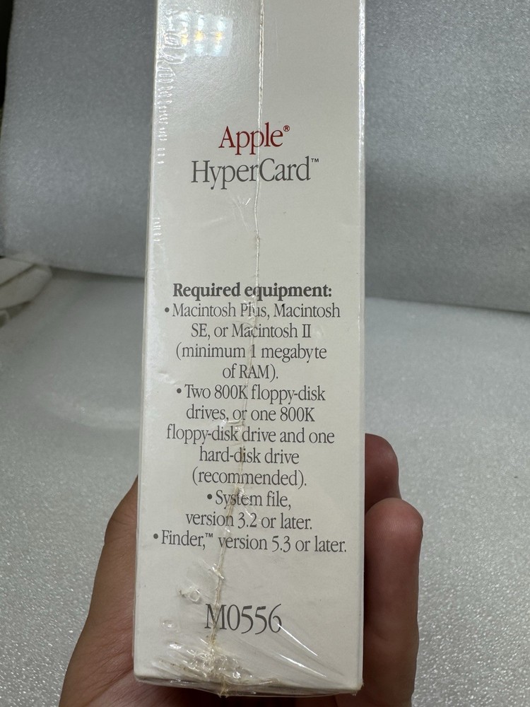 1987 Macintosh Apple Hypercard Software Model M0556 - NEW SEALED!