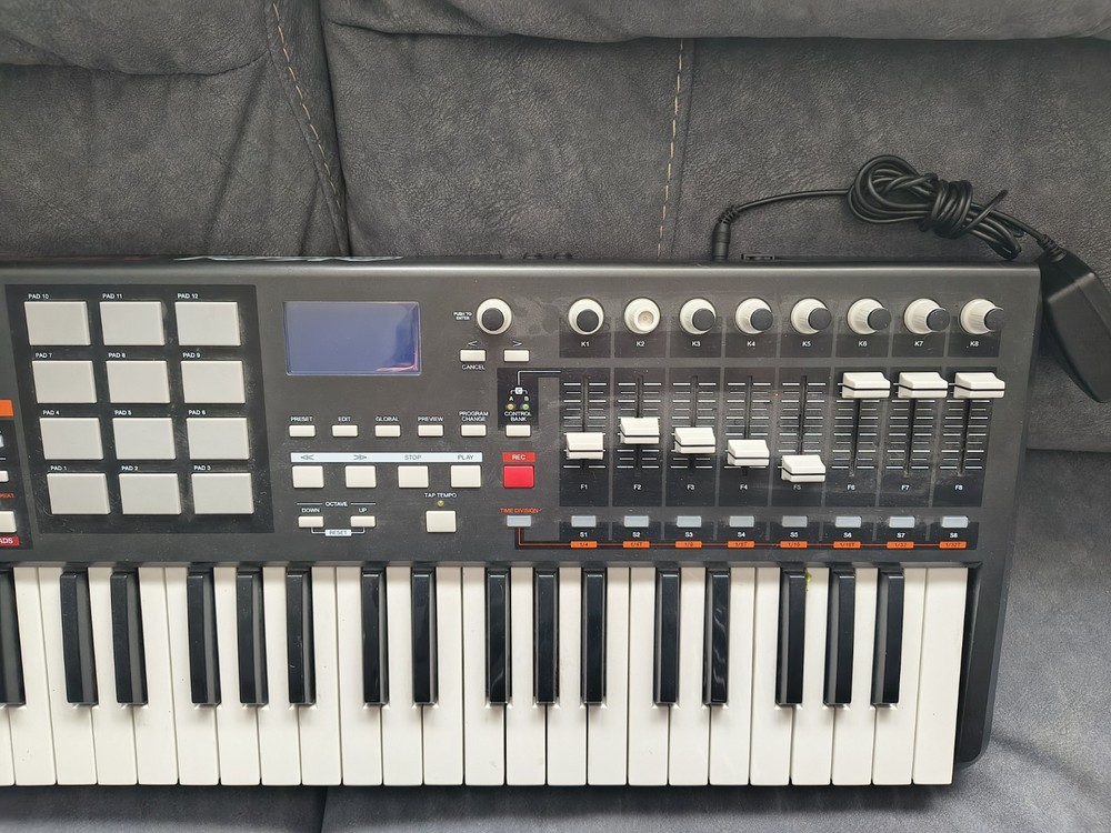 akai professional mpk49