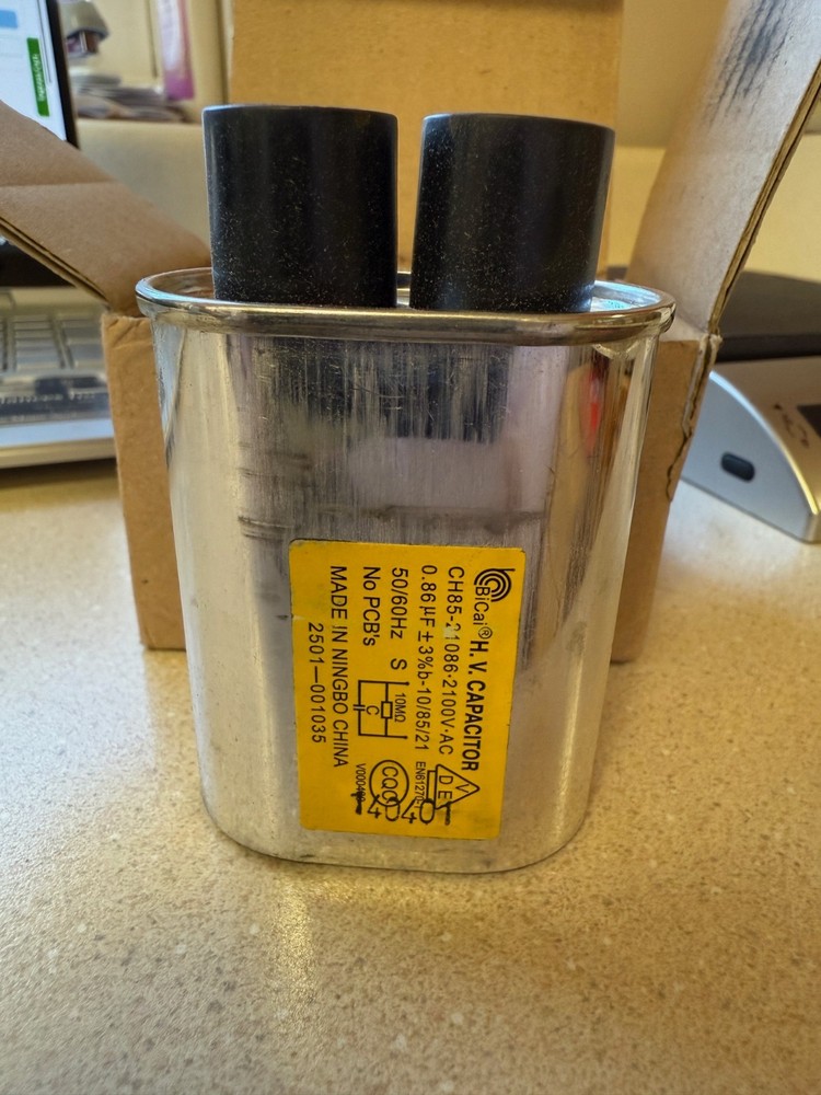 Microwave High Voltage Capacitor 2501-001035