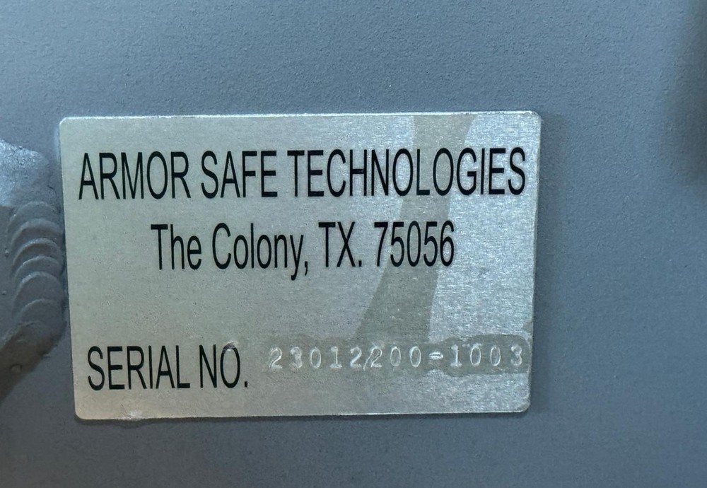 Armor Safe Technologies CacheSYSTEM CS Compact 2200 Cash Counting Smart Safe