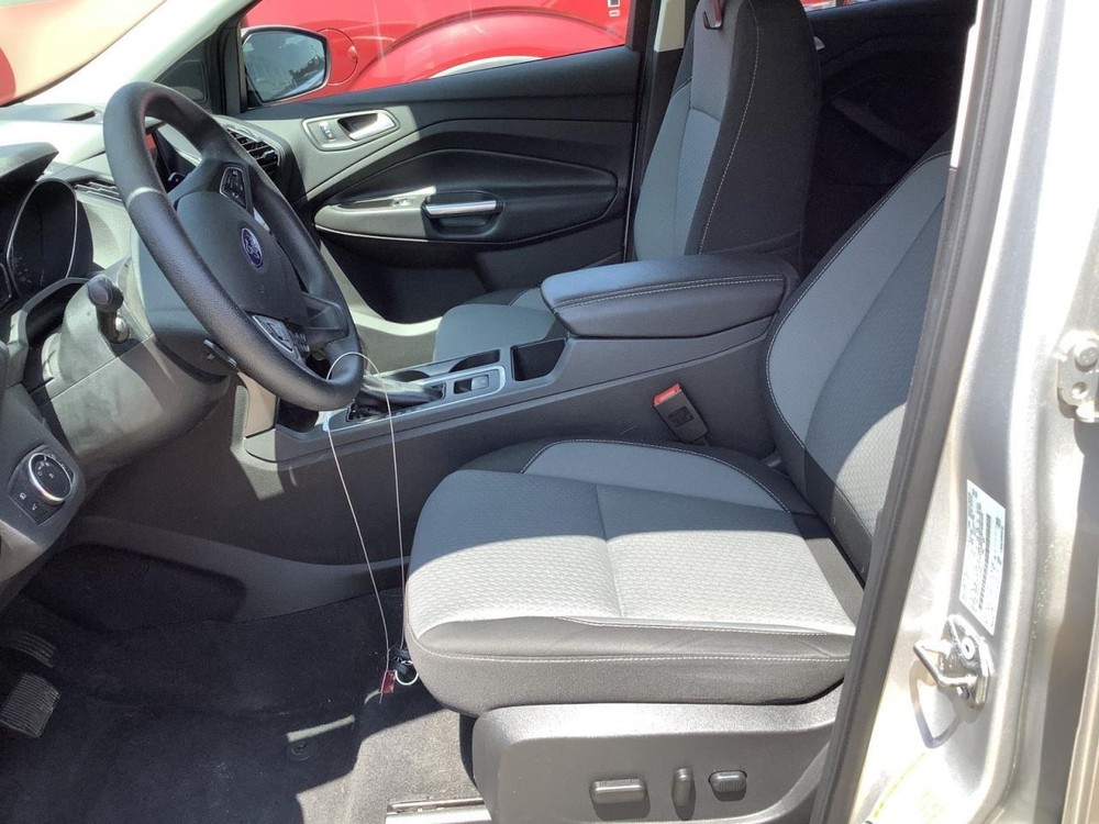 Fuse Box Engine Fits 17 ESCAPE 4674187