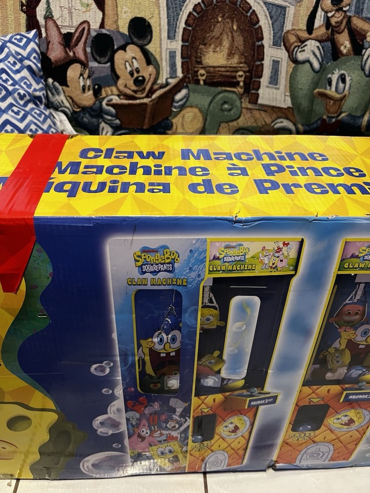 Arcade 1Up SpongeBob SquarePants Claw Machine NEW OPEN BOX