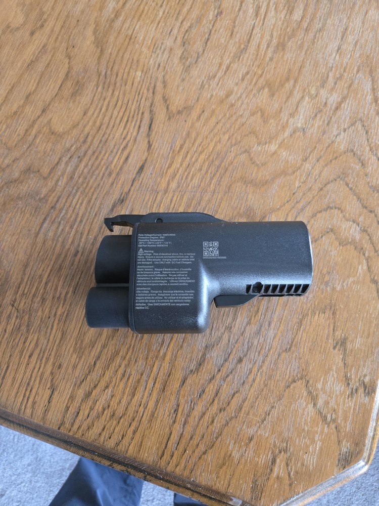 NACS to CCS ADAPTER GM