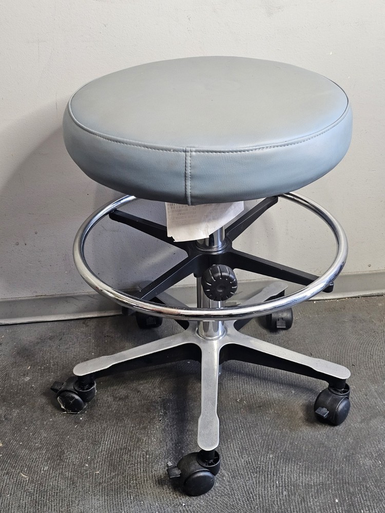 Office Master Adjustable Height Ergonomic Lab Stool with Footring Wheels