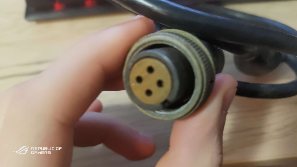 Military cables for US radios from WW2