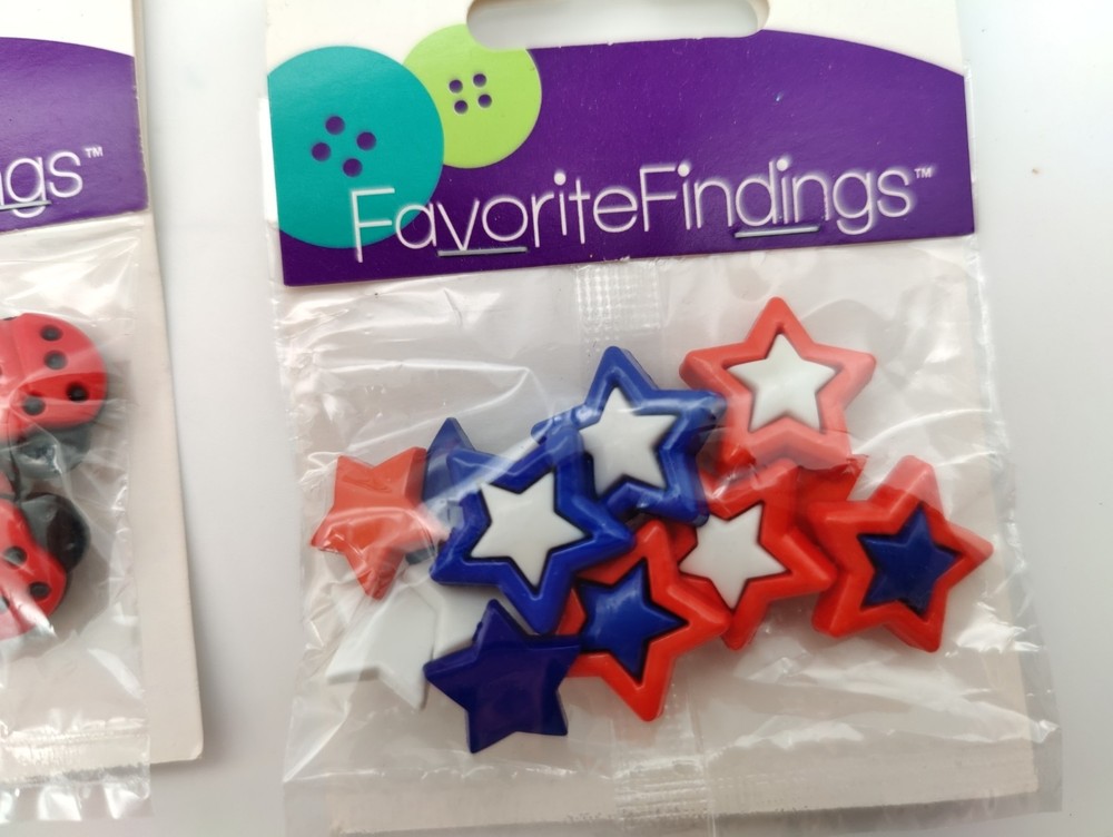 Various Sewing Notions And Patches