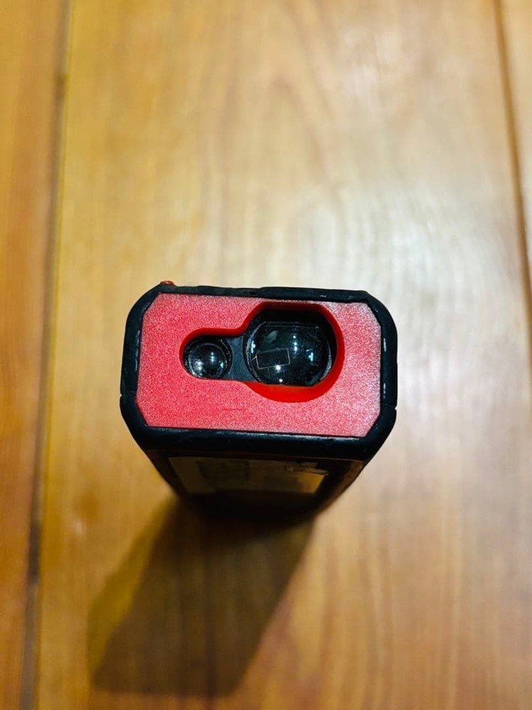 Leica DISTO D110 Laser Rangefinder with Bluetooth USED