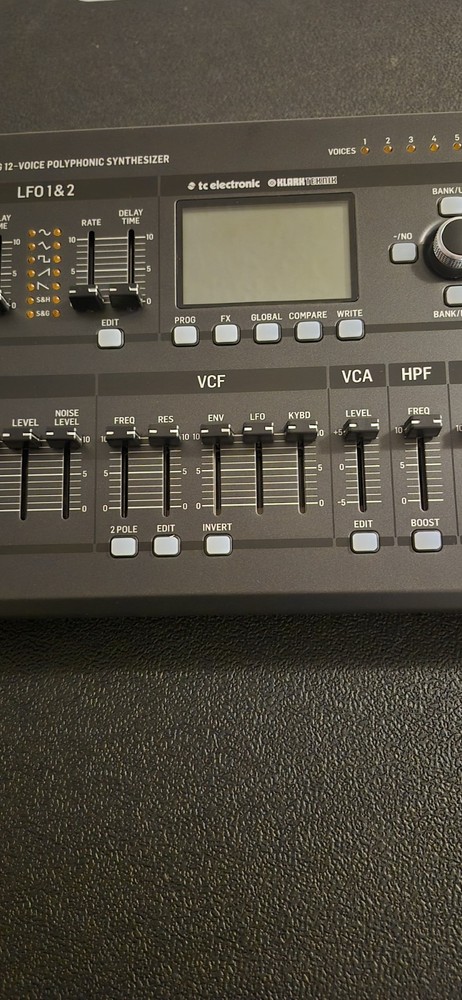 Behringer DeepMind 12D Polyphonic Analog Desktop Synthesizer Module .new