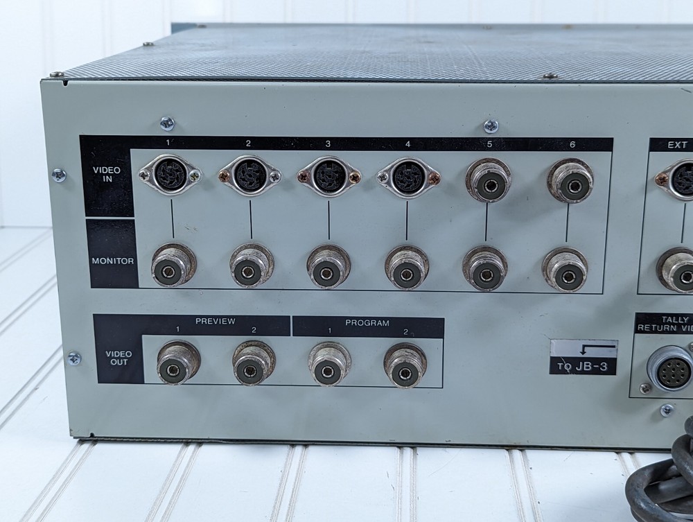 Sony Special Effects Generator SEG-2 Vintage Powers on Broadcast Editor