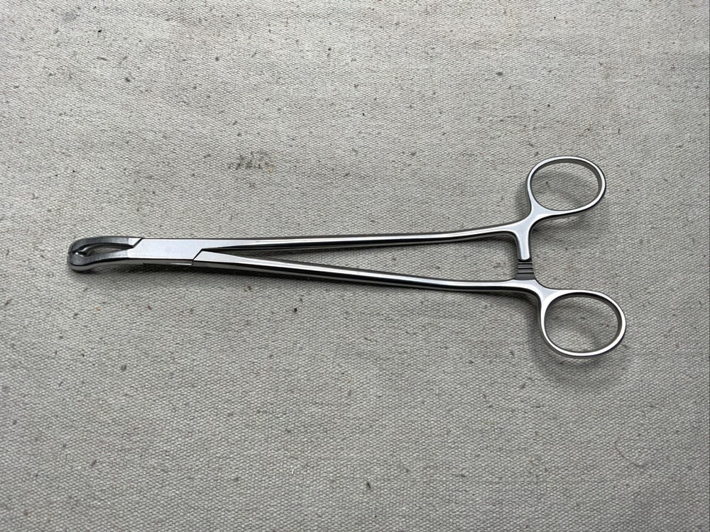 Aesculap ER050R Forceps