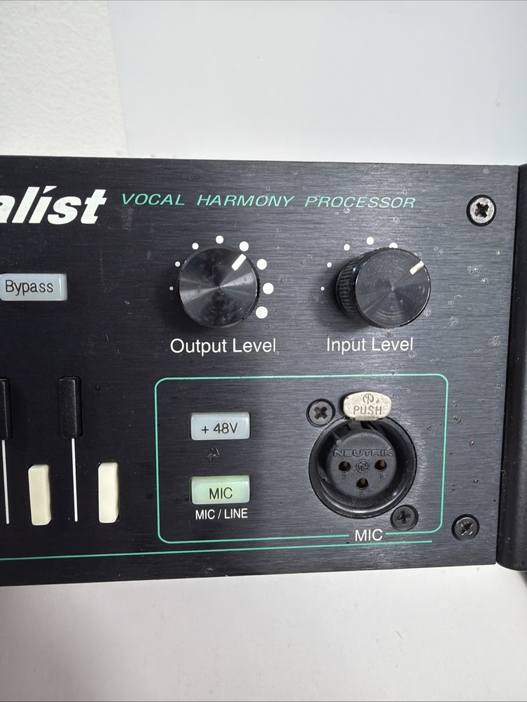 DIGITECH STUDIO VOCALIST RACK MOUNT STUDIO EFFECT VOCAL HARMONY PROCESSOR