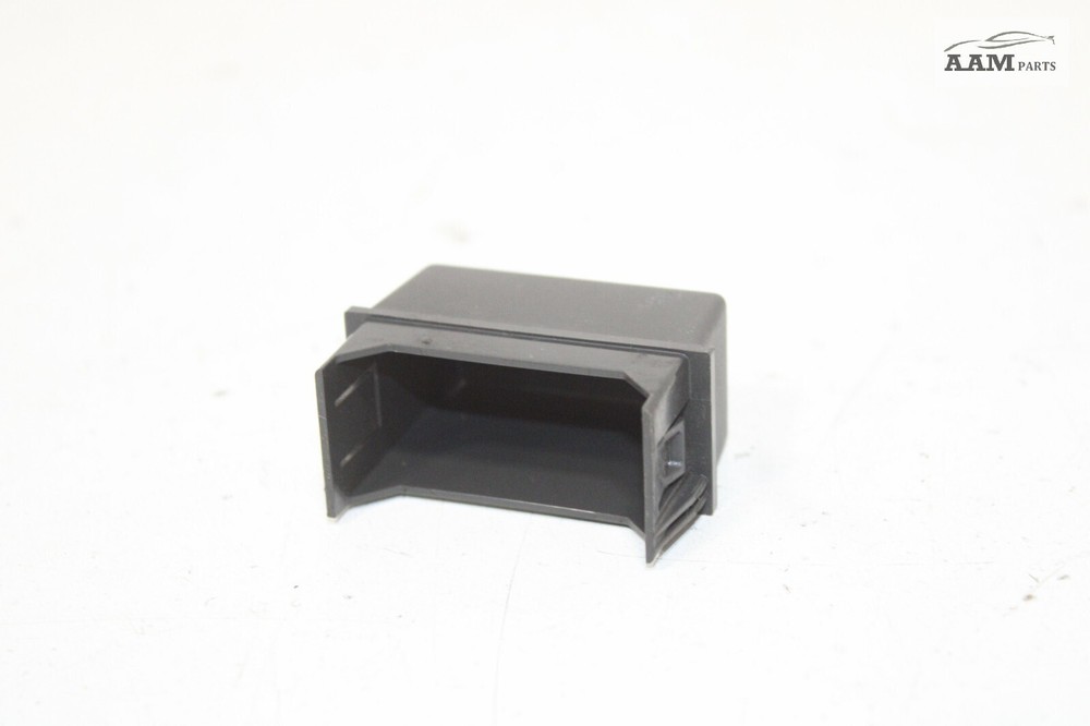 2018-2024 VOLVO VNL 860 FRONT DASH FALSE IMITATION SWITCH SOCKET OEM