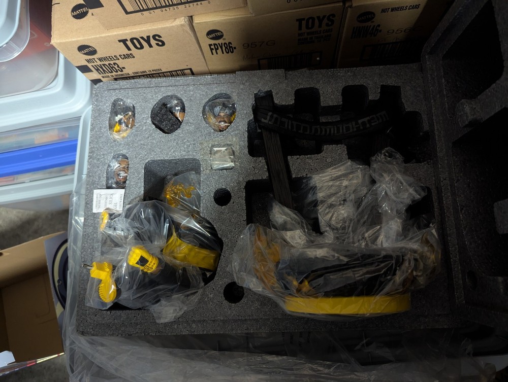 concrete jungle statue Method Man Killa Bee #83