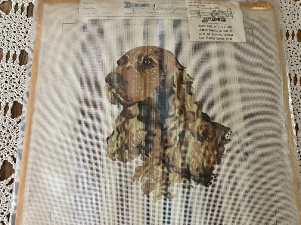 Vintage Brunswick Needlepoint Golden Cocker #P-215