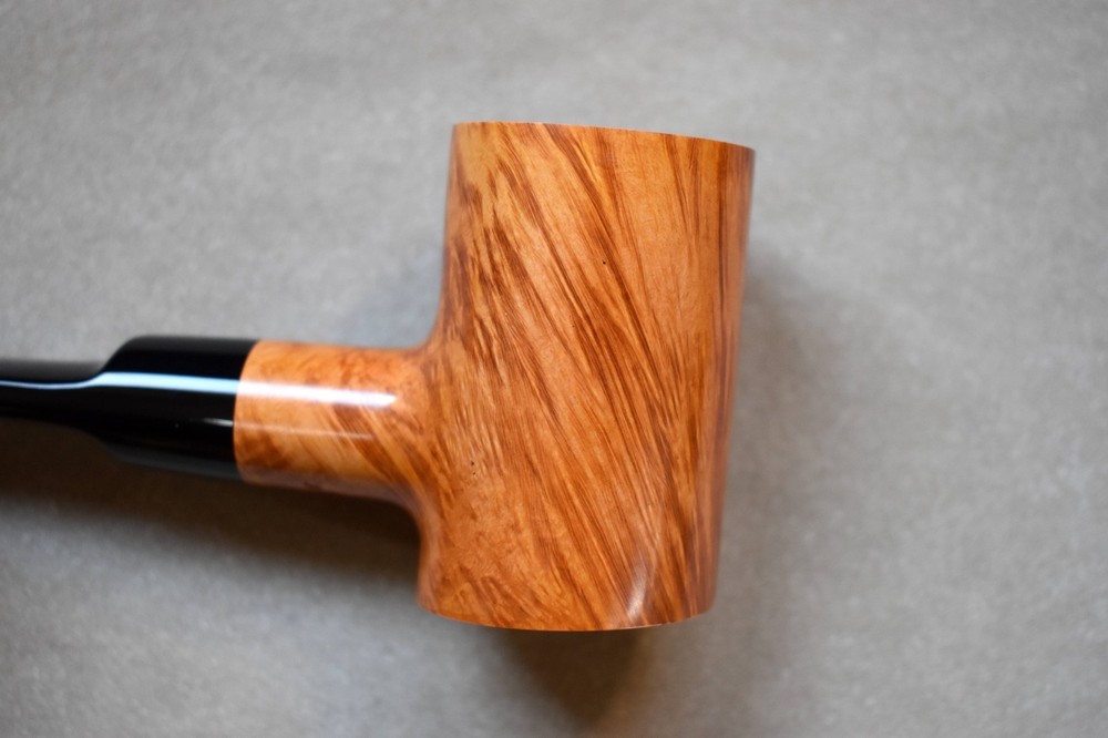 Moretti Pipe Yellow Contrast Poker Freehand