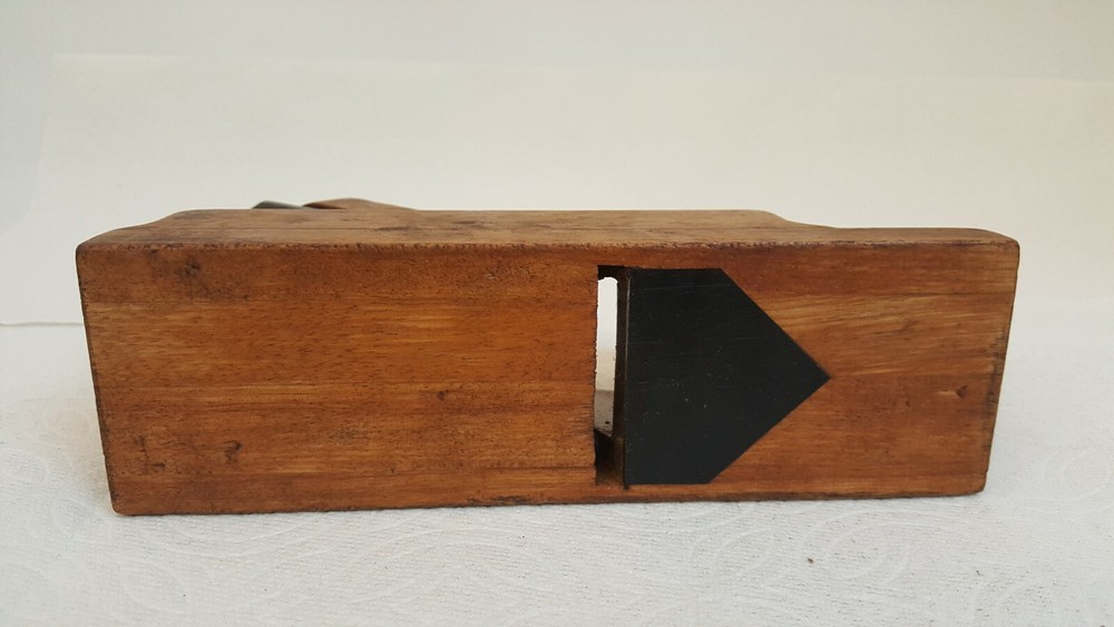 Antique DR Barton horn handled smooth plane continental design