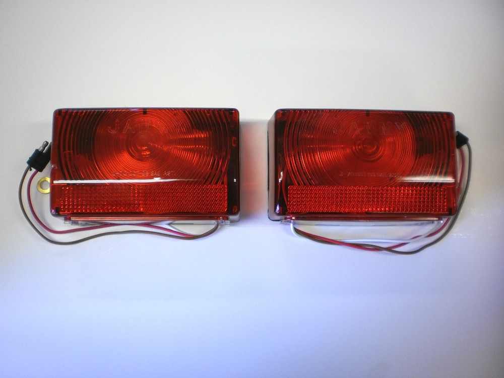 Pair Red Box Stop Turn Tail Trailer Camper Lights J-70 J70 RV Camper Bargman