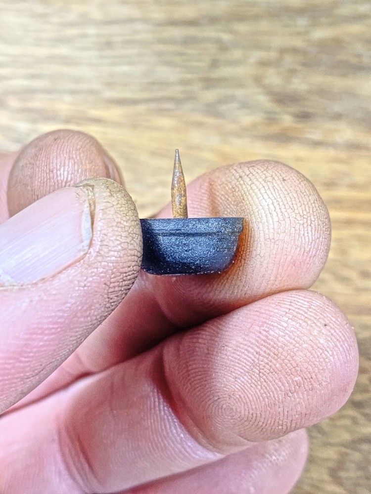 Old Rubber Clock Pad (KD1667)