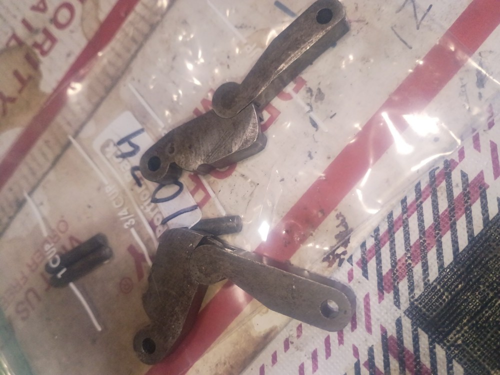 1873 Winchester Toggles