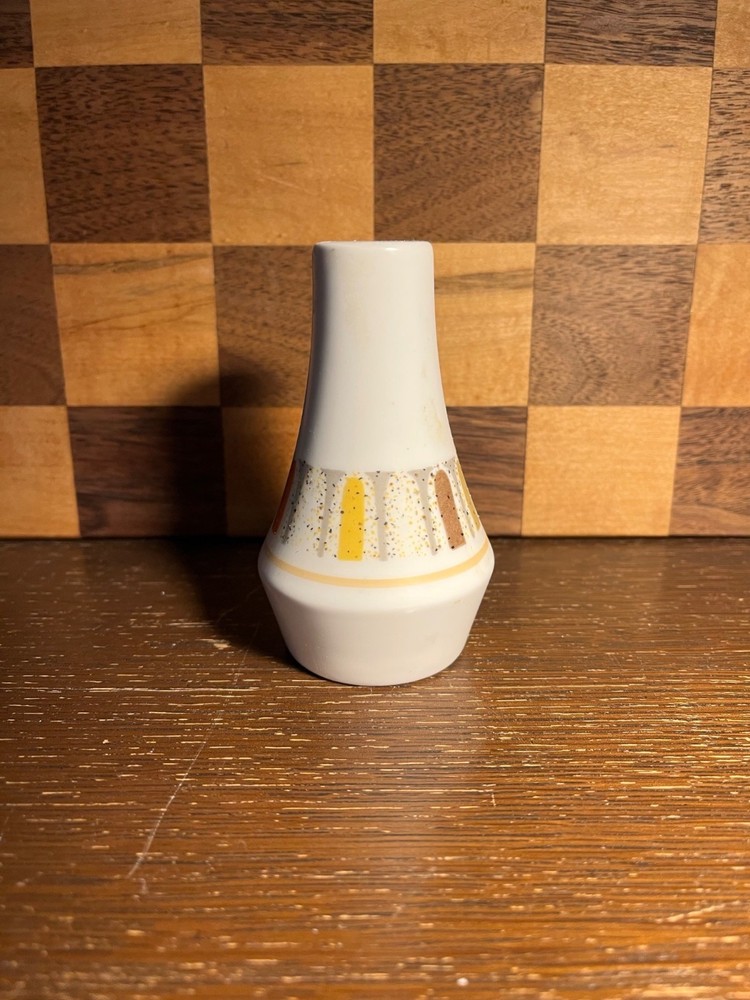 Noritake Shaker