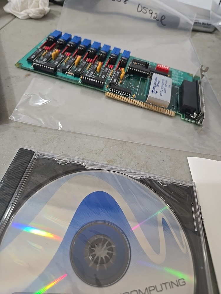 MEASUREMENT COMPUTING ANALOG BOARD CIO-DAC08/16