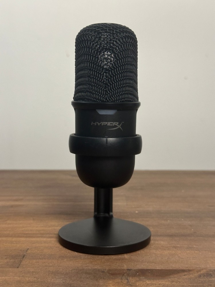 HyperX SoloCast USB Condenser Microphone – Gaming / Streaming – Great Condition