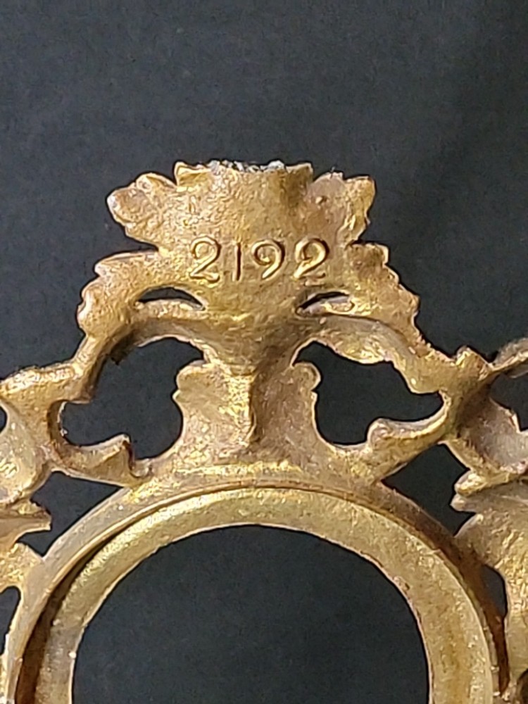Victorian Mirror / Picture Frame ~ Gilded bronze ~ foliage ~ READ DESCRIPTION
