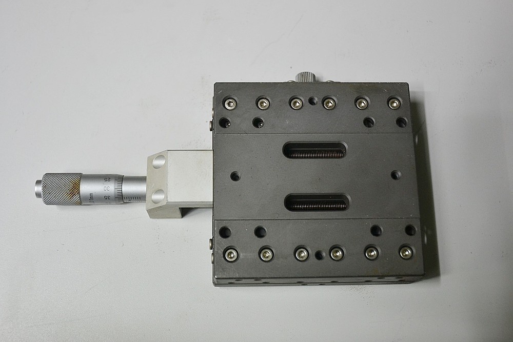 MMT Linear Stage Positioner M1-930-C1