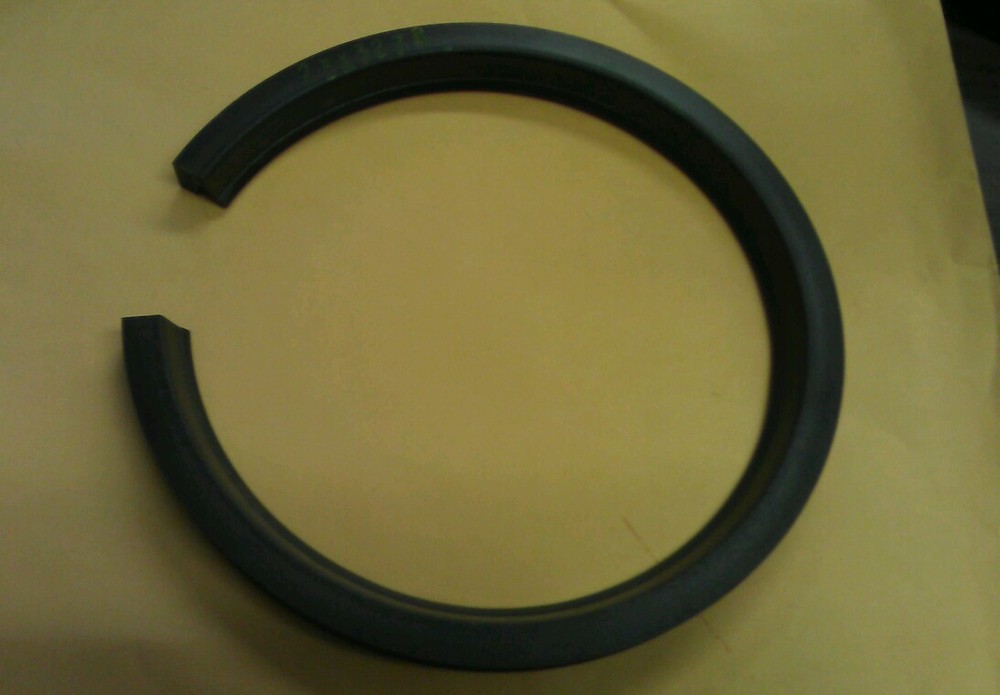 GARLOCK 23 X 3278 Split OIL SEAL