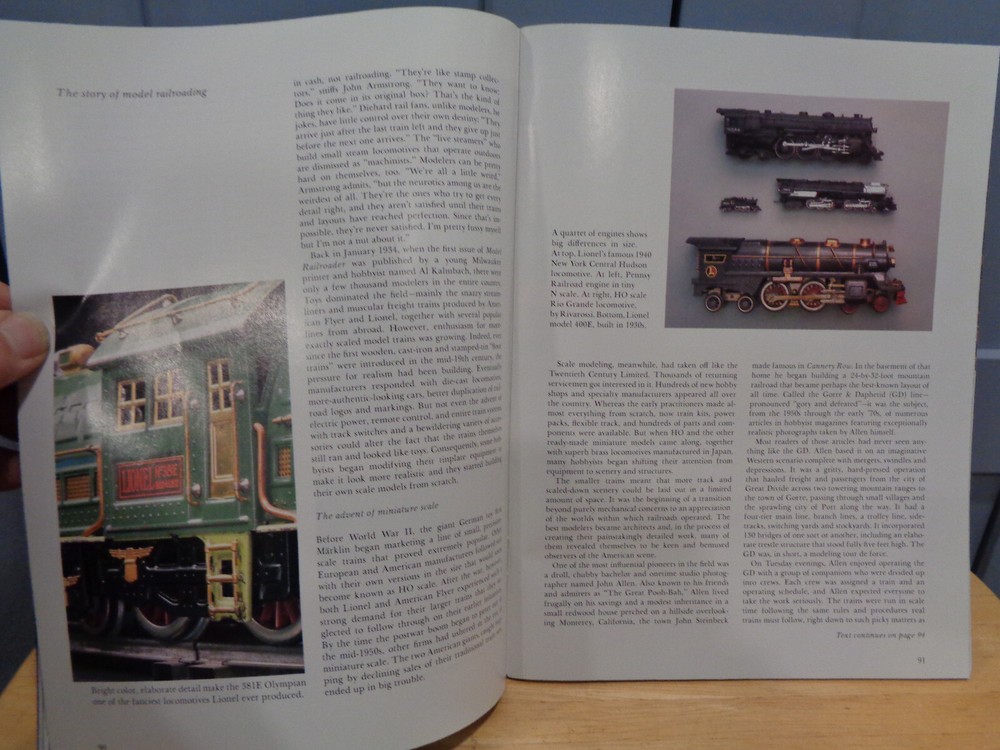 SMITHSONIAN MAGAZINE DECEMBER 1988 WITH SPECIAL SECTION ON MODEL RAILROADING